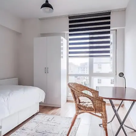 Sea And View In Maltepe Апартаменты